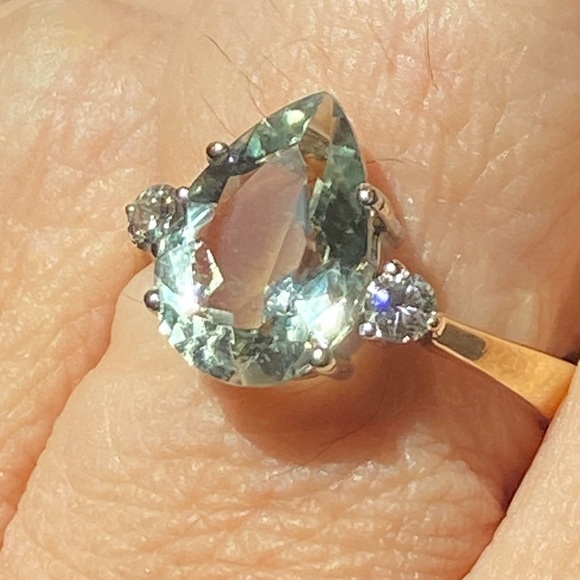 Solid 750 gold / 18K Natural Aquamarine and Diamond Ring size 6.25 - Picture 4 of 10